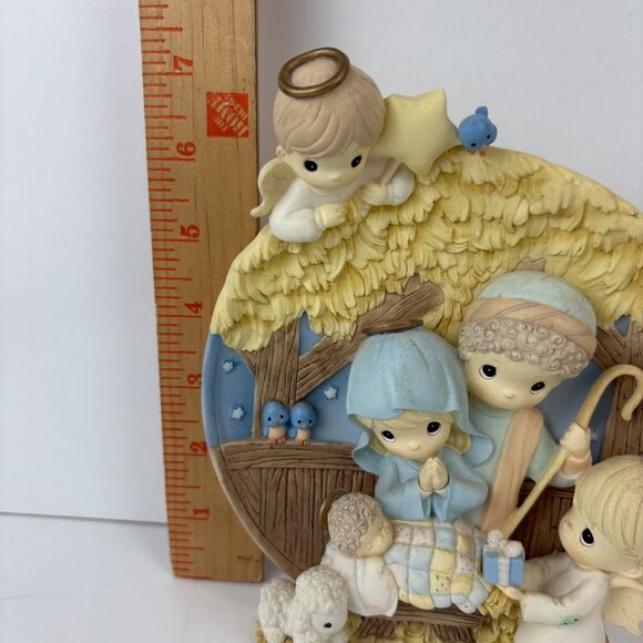 Precious Moments Nativity 3D Plate Welcome Precious Little One Sam Butcher 1999 - Picture 4 of 5